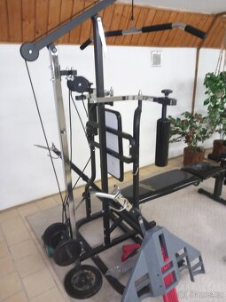 Posilovací stroje - 2