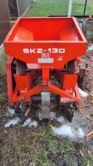 Sazeč na brambory za malotraktor - 2