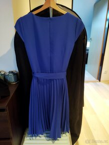 Modré společenské šaty - 2