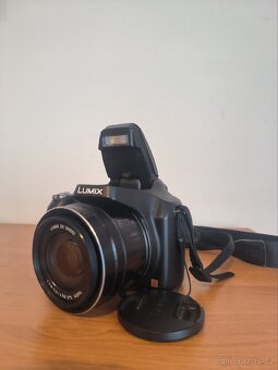 Panasonic Lumix FZ- 72 - 2