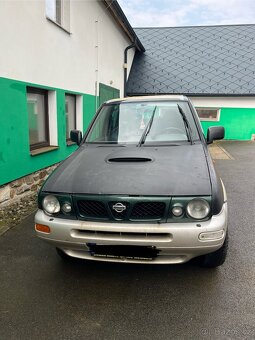Nissan Terrano - 2