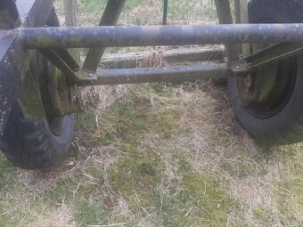 Prodám "vyvazecku" na dřevo za malotraktor. - 2