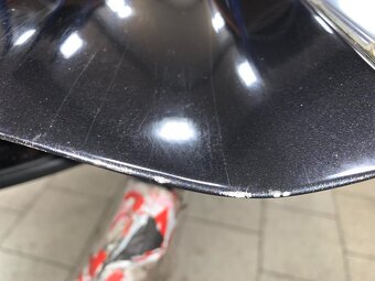Pravé přední dveře černá metalíza LC9Z VW Touareg 7L 2006 - 2