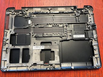 HP elitebook 820 g2 - šasí - 2