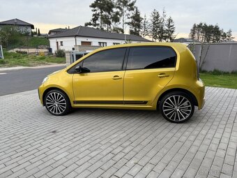 Volkswagen Club UP 1.0TSI - 2