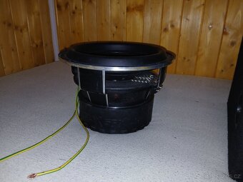 Prodam zesilovač subwoofer ozvučnice - 2