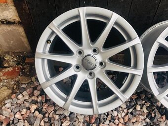 5x112 R16 orig. alu disky Audi TT 2009 TOP STAV - 2