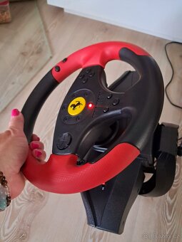 Herní volant na PC a PS3 - Ferrari racing wheel thrustmaster - 2