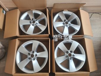 NOVÉ Alu RATIKON 7,0J x 17" ET 45 Karoq Octavia ad - 2