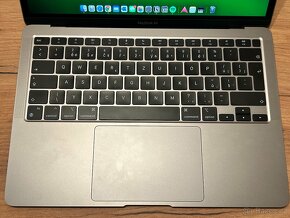 MacBook Air M1 13palcový - 2