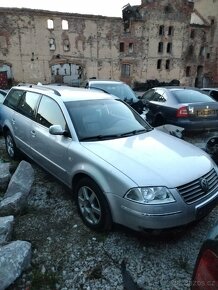 Vw Passat b5.5 2.5 V6 110kw - veškeré ND, nebo celek - 2