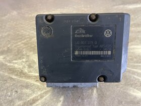 ŘÍDICÍ JEDNOTKA ABS 1J0614217E - 2
