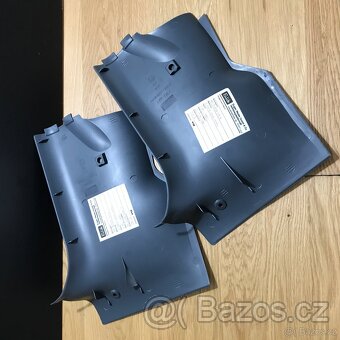 ŠKODA FELICIA Kryt A - sloupku spodní pravý - 2