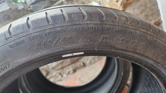 Letní Pneu Michelin 245/40 R19 - 2