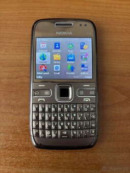 Nokia E72 - 2