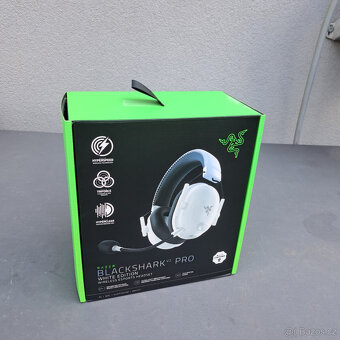 Razer Blackshark V2 Pro-white edition - 2