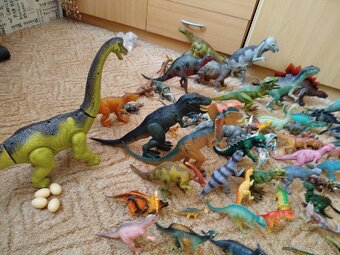 Dinosauři - 2