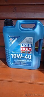 Motorový olej 10W40 - 2