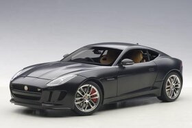 Modely autoart 1:18 - 2