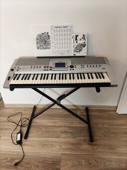 Prodám klávesy Yamaha PSR-S550 - 2