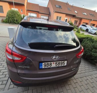Hyundai ix35, D4HA, 2l, hnědá metalíza - 2