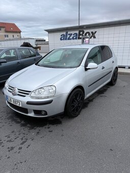 VW Golf 5 1.9 tdi - 2