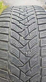 225/45R17 - 2