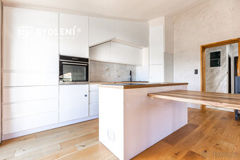 Prodej rodinného domu 181,9 m², pozemek 593 m², ulice K Plov - 2