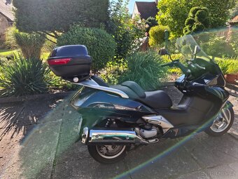 Honda silver wing 600 - 2