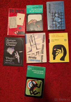 Různé starší krimi knihy - 2