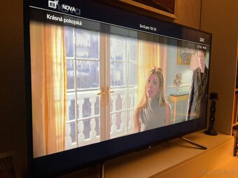 SONY BRAVIA KDL-50WF665 - 2