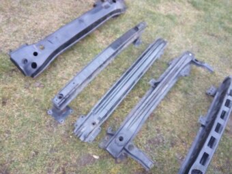 Různé druhy předních i zadních výztuh - Volkswagen, Škoda - 2