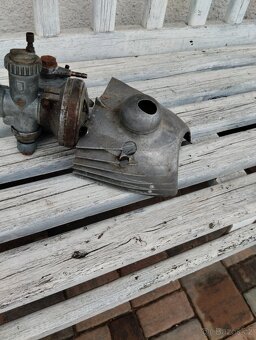 Jawa Pérák karburátor a kryt - 2