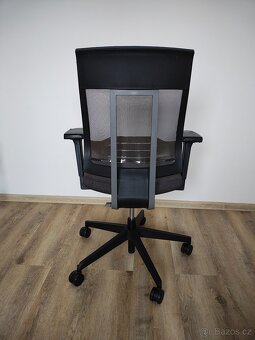 Kancelářská židle Xenon Net 101 SL - 2