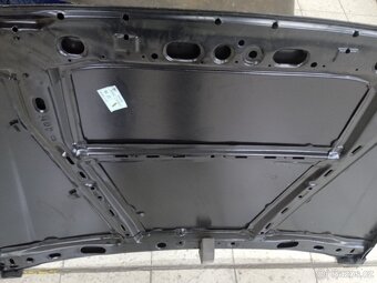 VW Polo Cupé r.1990 Kapota přední nová - 2