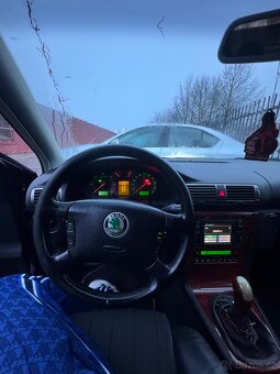 Škoda Superb 1 2,5V6 114kw - 2