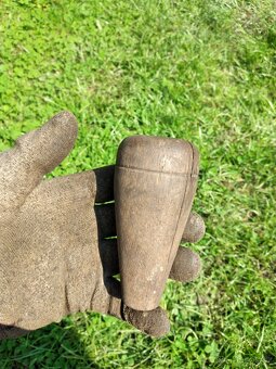 Stará  dřevěná  Hlavice  řadící páky - 2