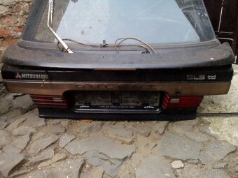 páté dveře mitsubishi galant rv.92 - 2