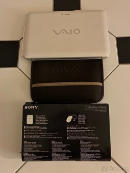 SONY Vaio Netbook - 2