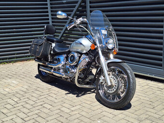 Yamaha XVS 1100 DRAGSTAR - 2