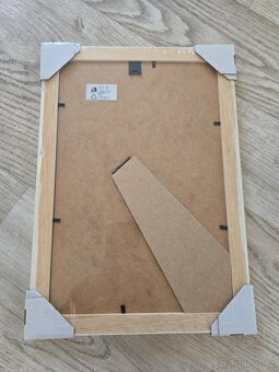 Prodám nový dřevěný rámeček 20x30cm. - 2