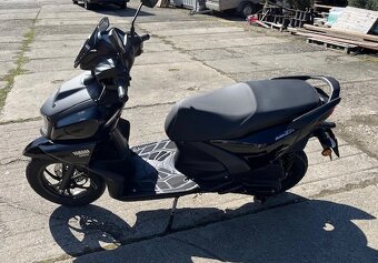 skútr Yamaha Rayzr - 2