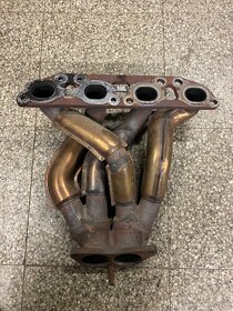 Nissan Primera P10 / P11 GT výfukové svody - 2