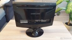 LCD panel s TV tunerem SAMSUNG SyncMaster T220HD 56 cm (22“) - 2