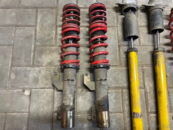 MTS Technik stavitelný podvozek Octavia 1 - 2