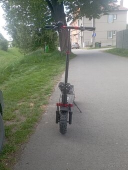 Elektrokoloběžka - 2