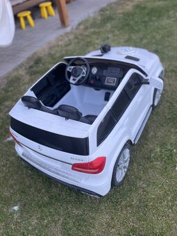 Detske el. auticko Mercedes, 2 mistne - 2