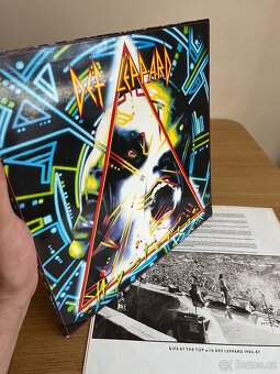 Def Leppard - Hysteria - 2
