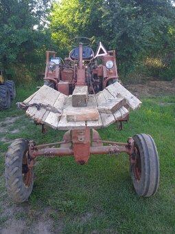 Traktor RS 09, motor Zetor - 2