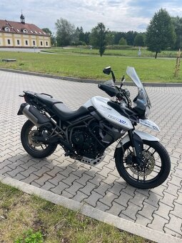 Triumph Tiger 800 - 2